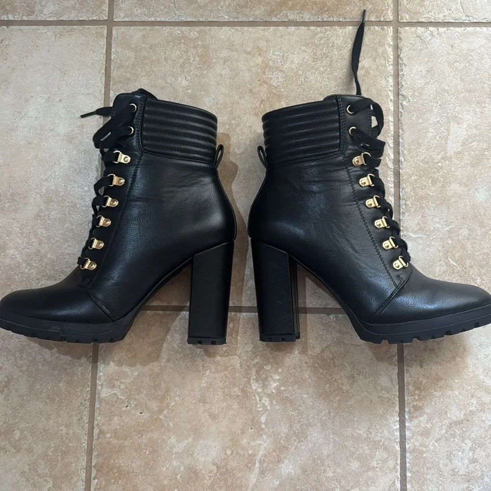 Booties - Picture 6 of 9